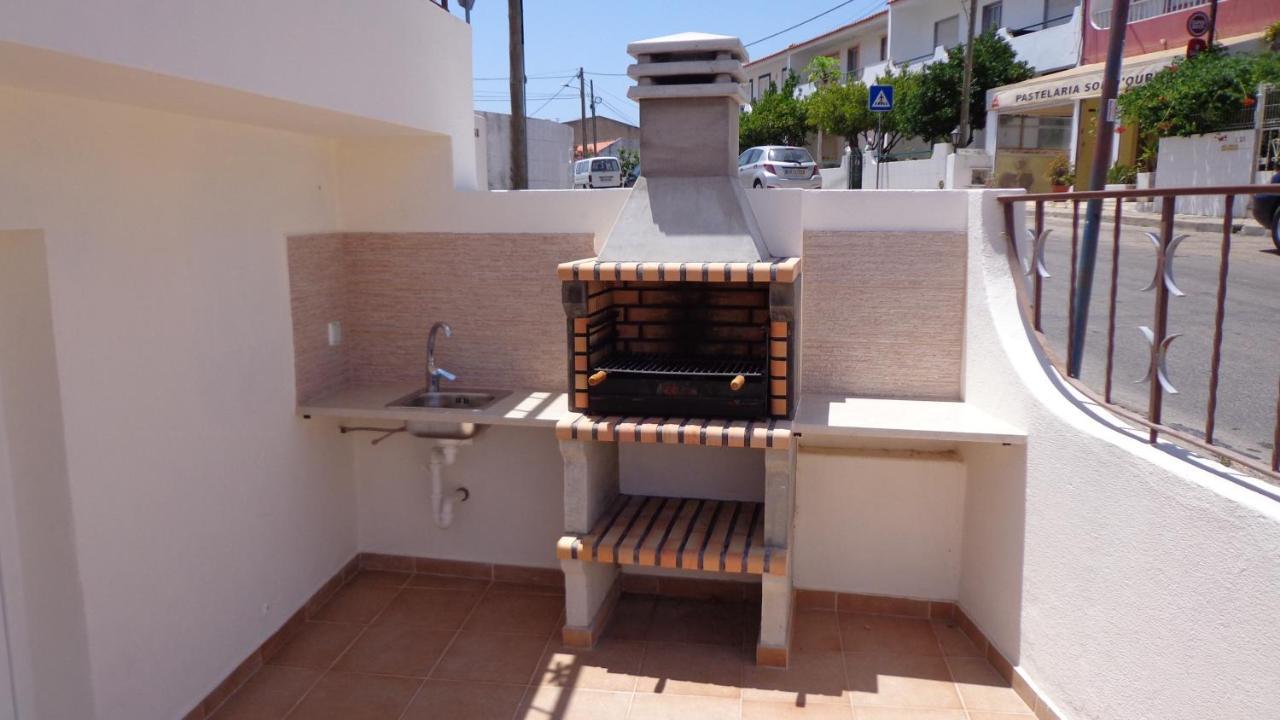 Nunes Apartments Mexilhoeira da Carregacao Exterior photo